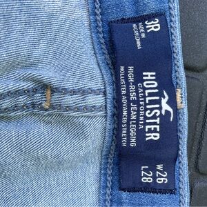 Hollister jeans, size 3, regular, 26 waist 28 length